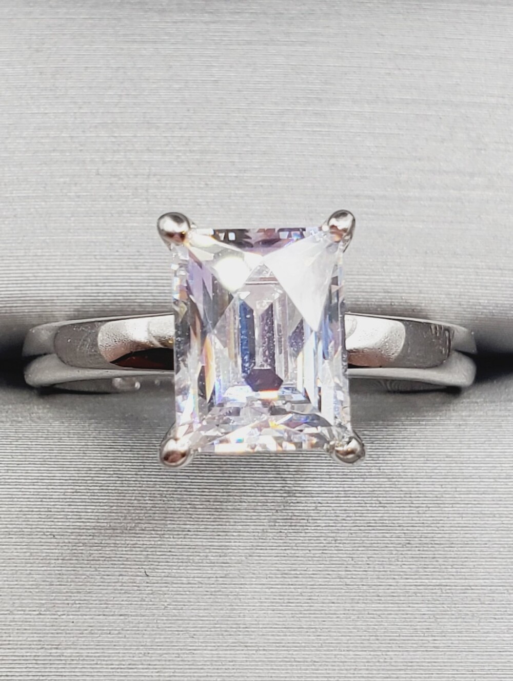 Classic Solitaire Ring - 925 Sterling Silver